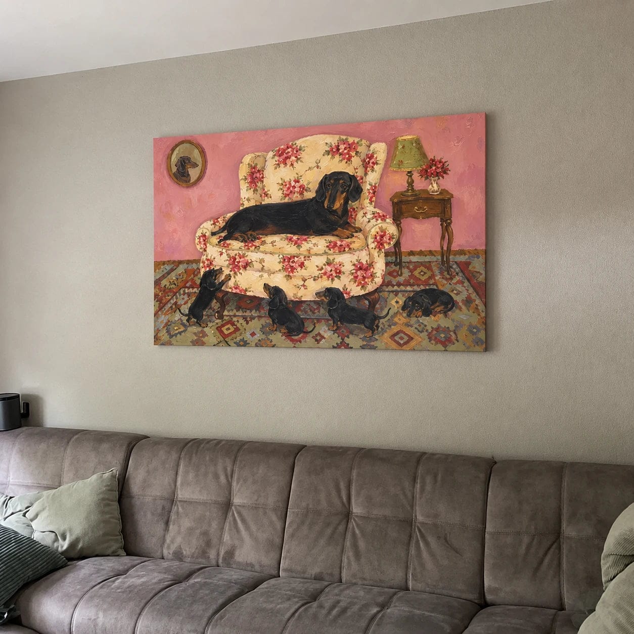 Customer photo review of Modern Folk Art｜Floral Dachshund Family