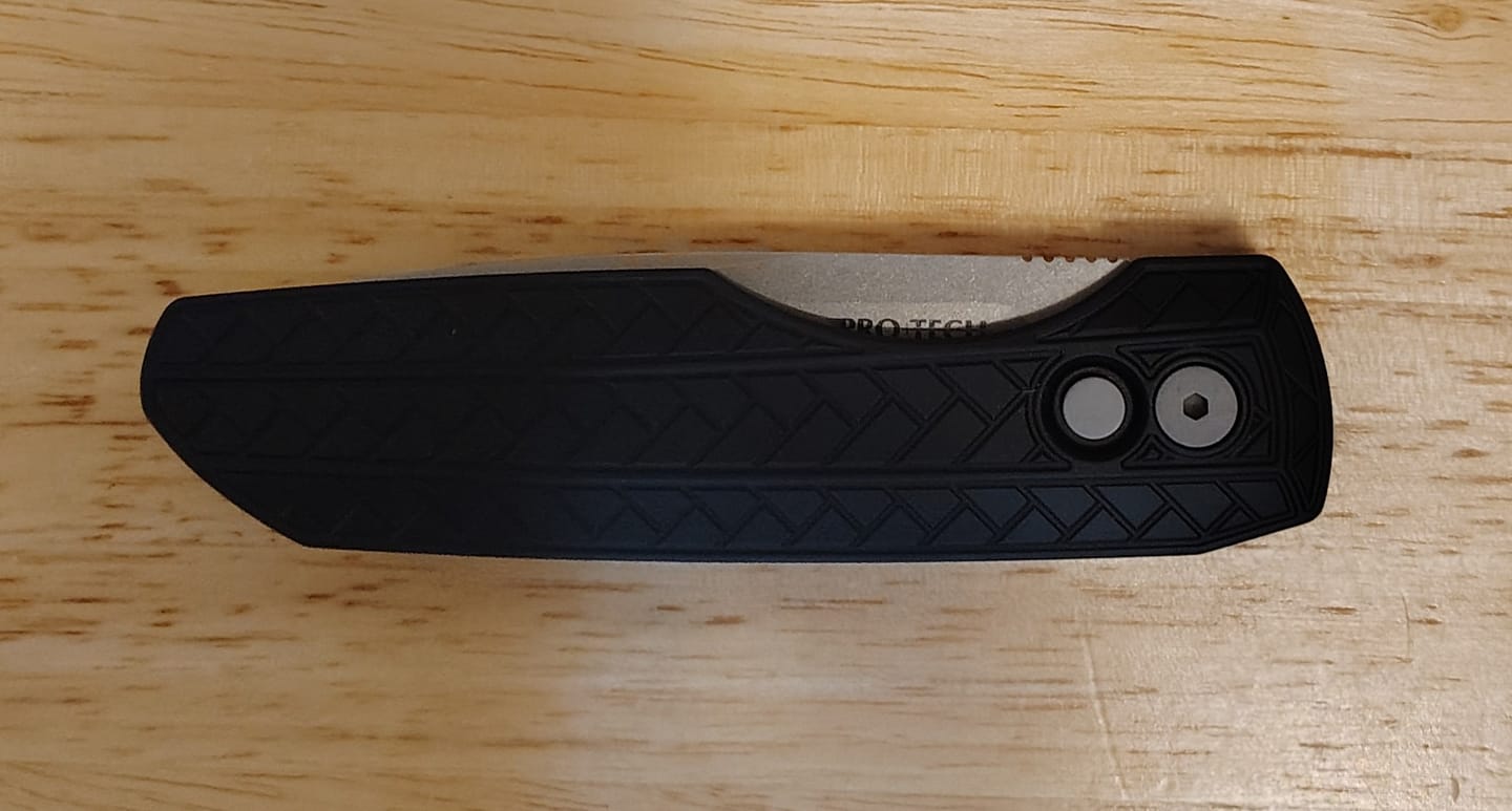 Customer photo review of Pro-Tech Vero Synapse 2 Auto - Black Herringbone Aluminum, Stonewash CPM-MagnaMax - Made in USA (VERO2105 MM)
