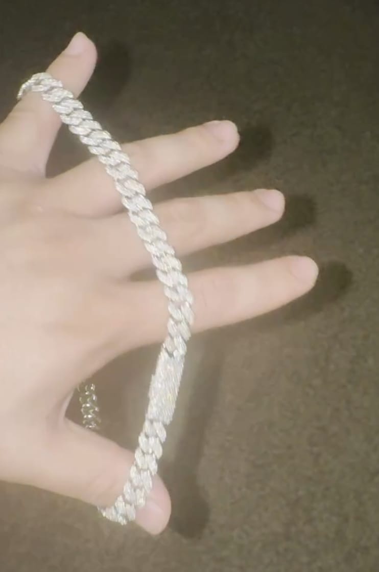 Customer photo review of 13MM 15MM 18MM 20MM VVS Moissanite Three Rows Cuban Chain For Men Iced Out 925 Silver