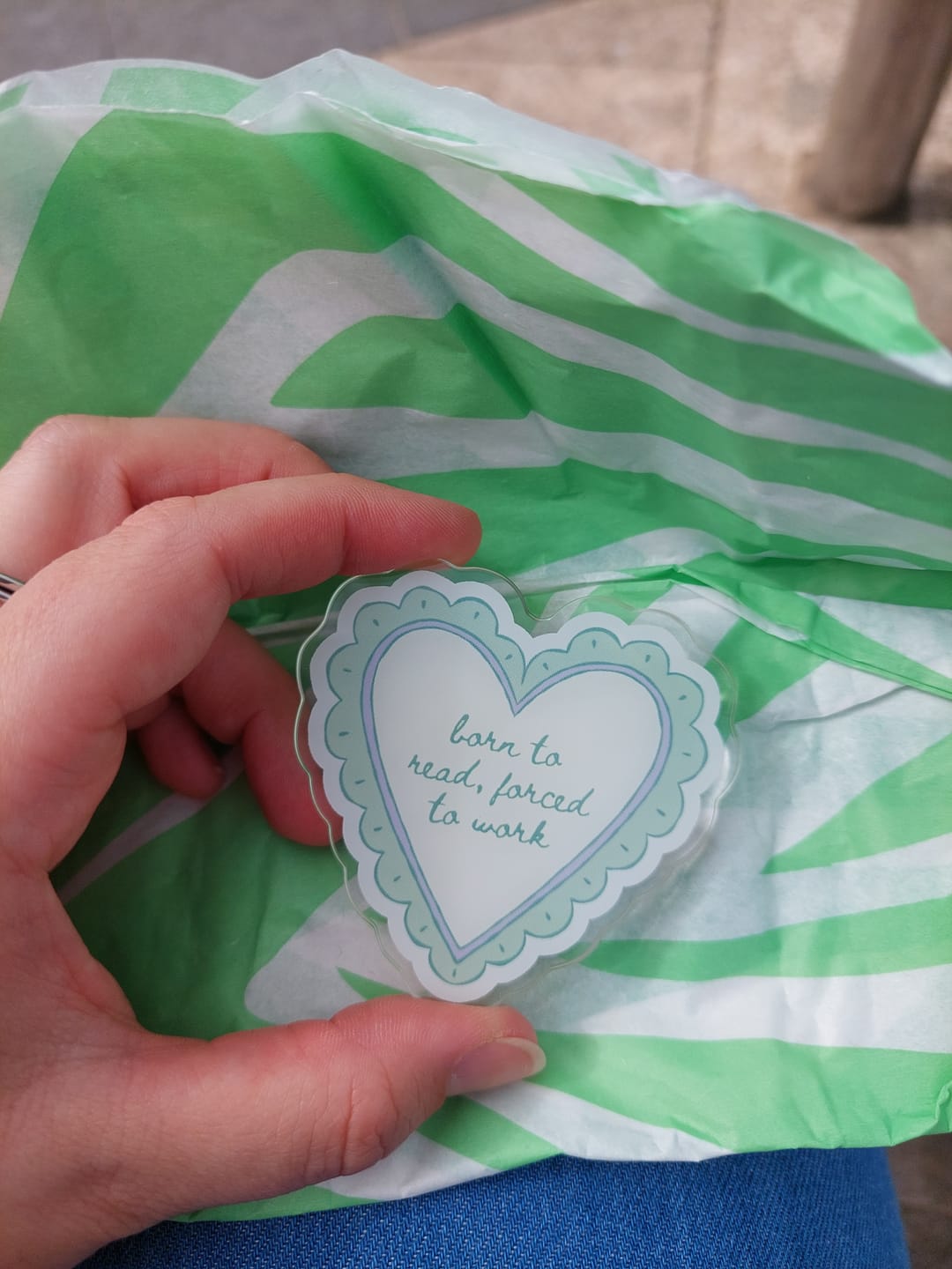 Customer photo review of Born To Read Green Heart Kindle Grip
