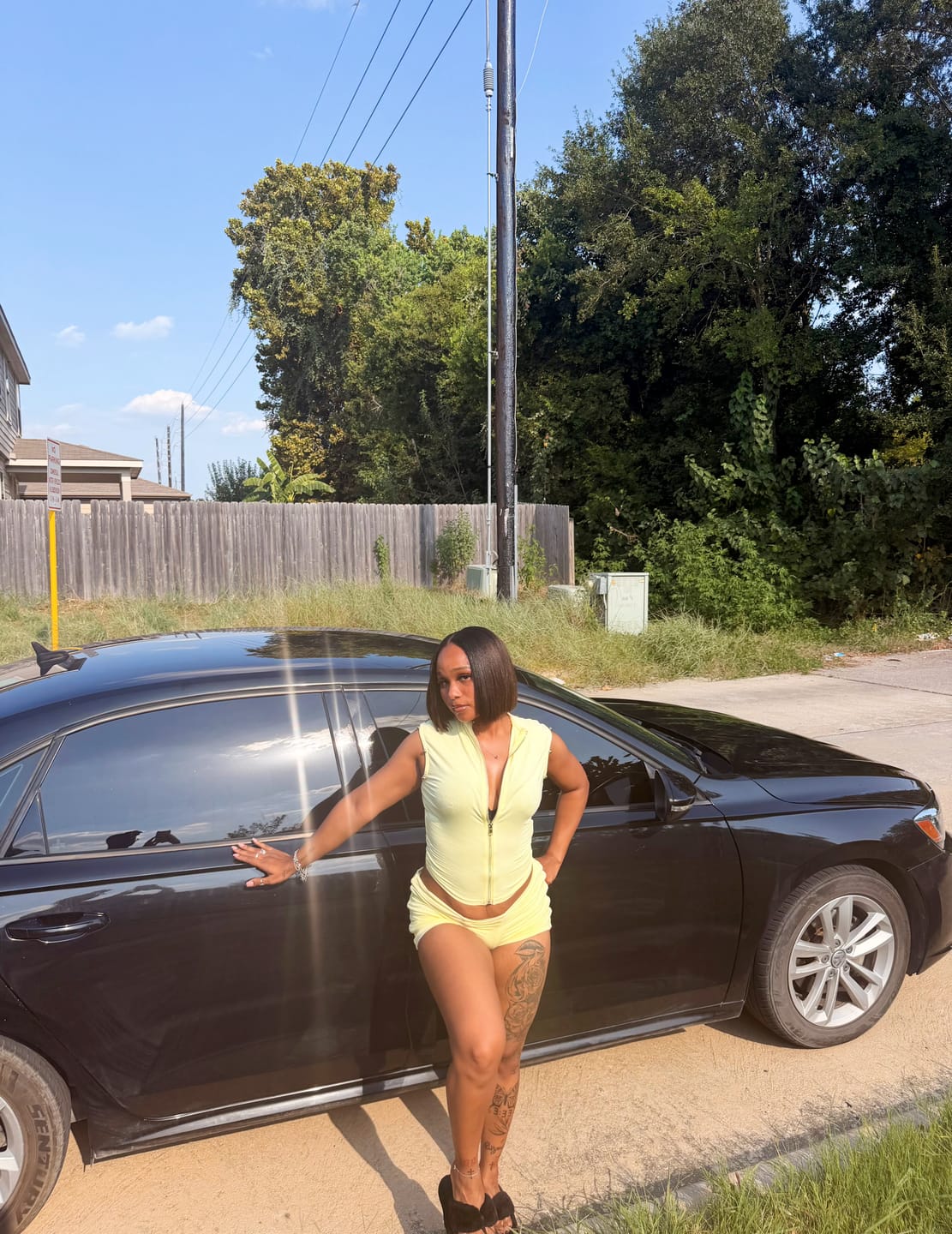 Customer photo review of NECTAR LIQUID CONVERTIBLE ZIP TOP