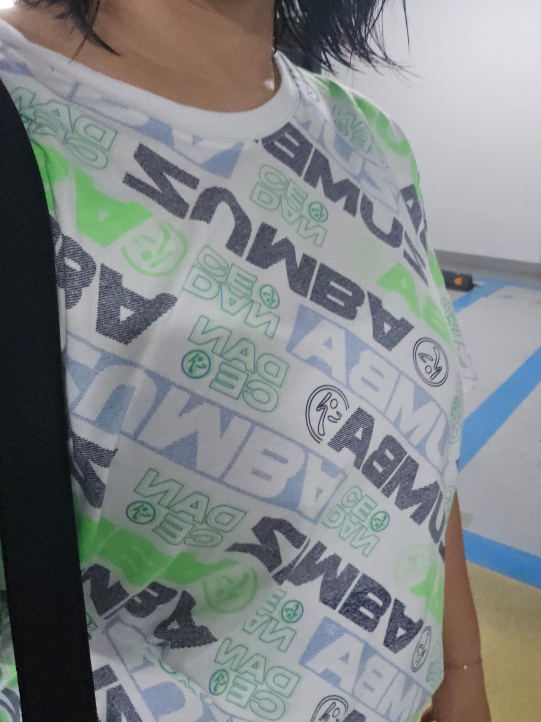 Customer photo review of Jean Jamz Crew Neck Tee