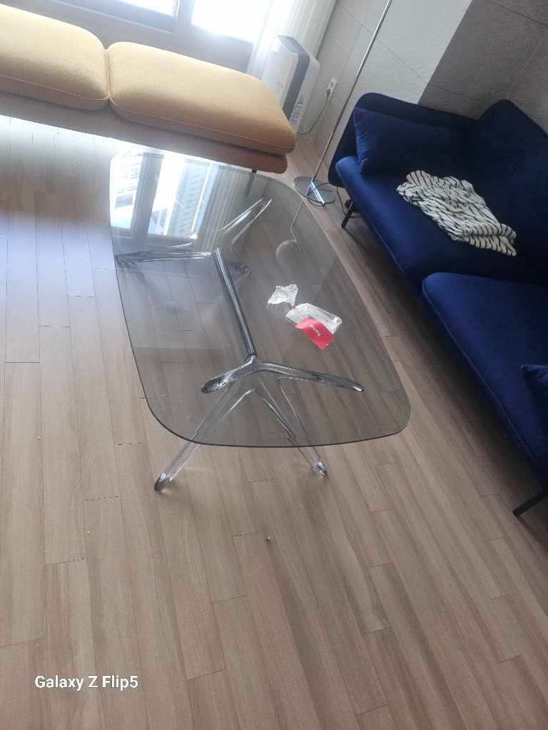 Customer photo review of Blast Rectangular Coffee Table