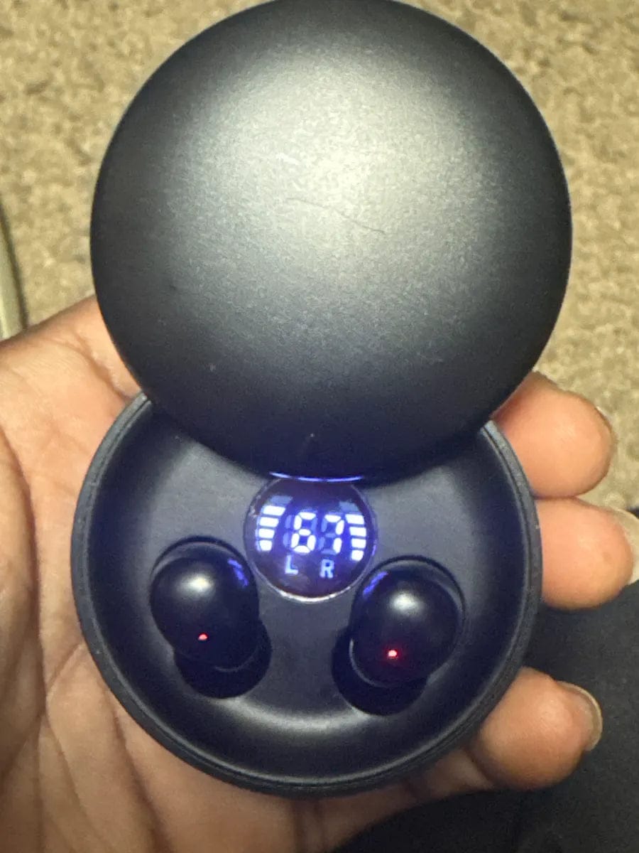 Customer photo review of אוזניות זעירות - Nivo המקורי