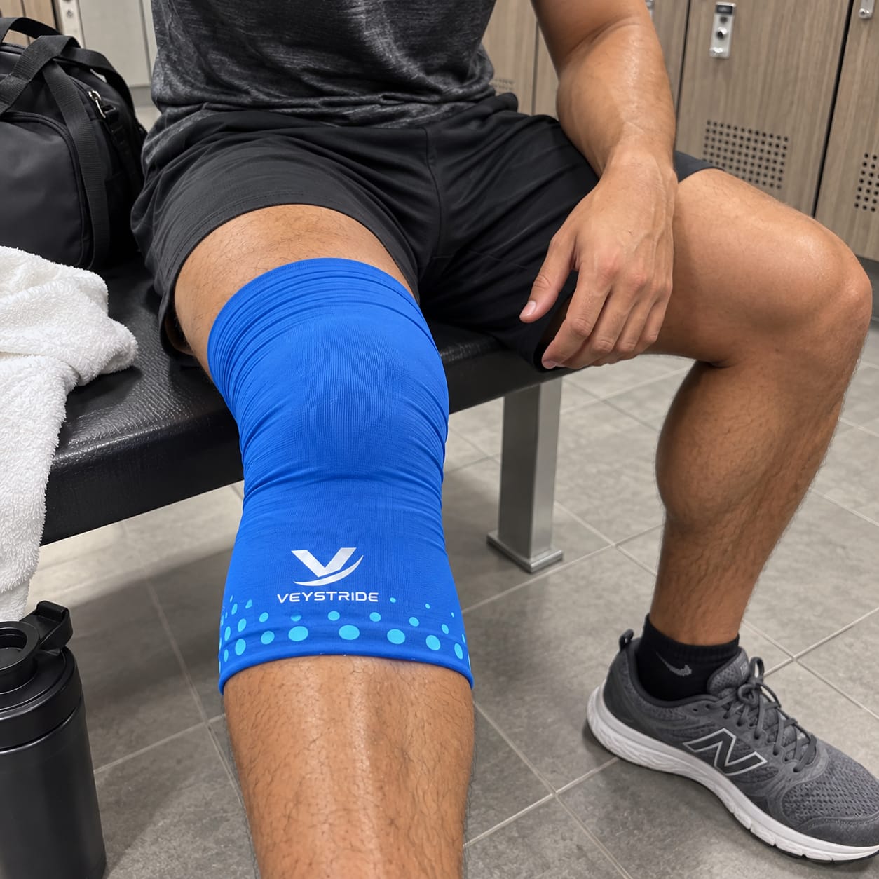 Customer photo review of VEYSTRIDE™ Knee Ice Pack Wrap | Hot & Cold Therapy