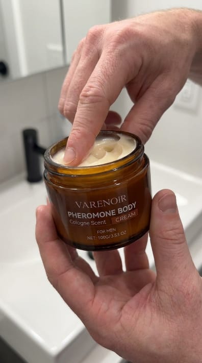 Customer photo review of Crema corporal con Feromonas Premium