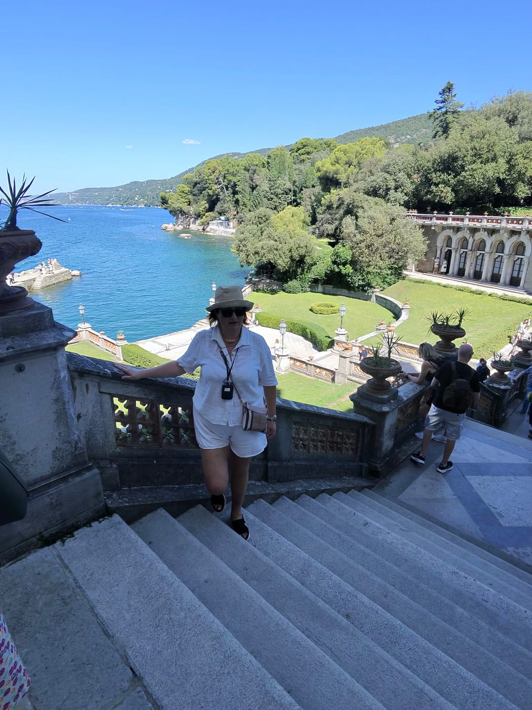 Customer photo review of Leichte Sommerbluse