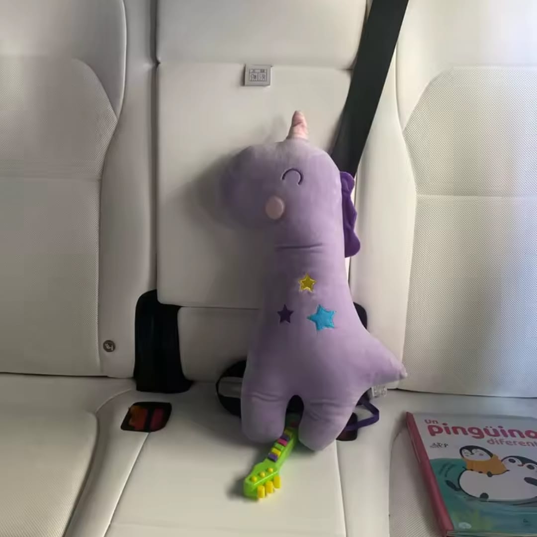 Customer photo review of Reposacabezas Infantil para Coche