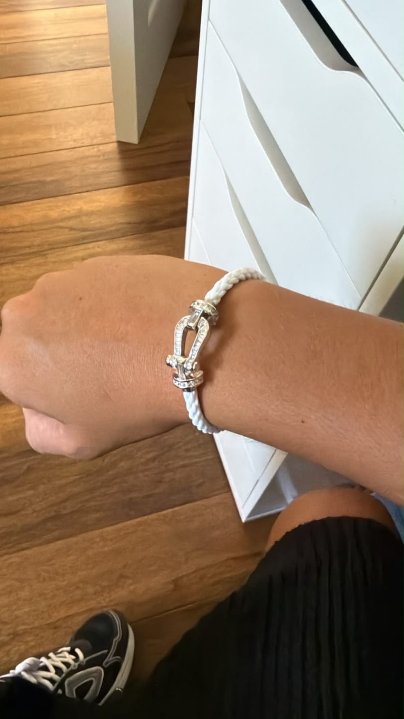 Customer photo review of רצועת חבל לבנה בעיצוב יוקרתי — JEWELLUXE™