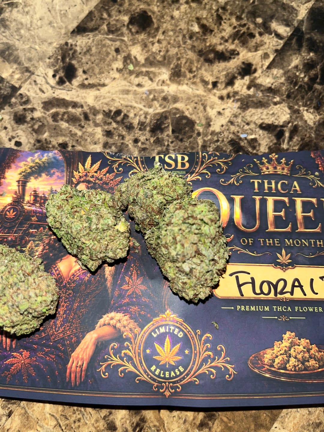 Customer photo review of THCA Queen