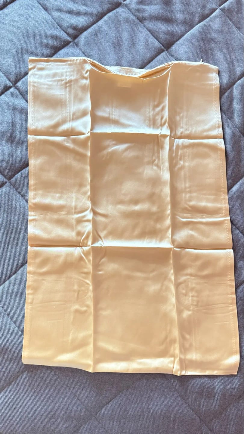 Customer photo review of Mulberry Silk Pillowcase — 19 Momme