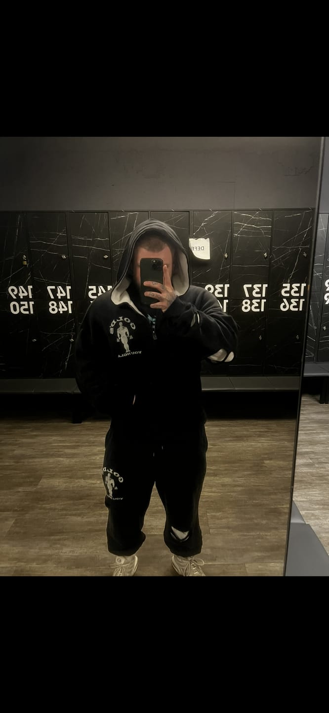 Customer photo review of 2054 - Gold's Iron Legacy Layered Joggers