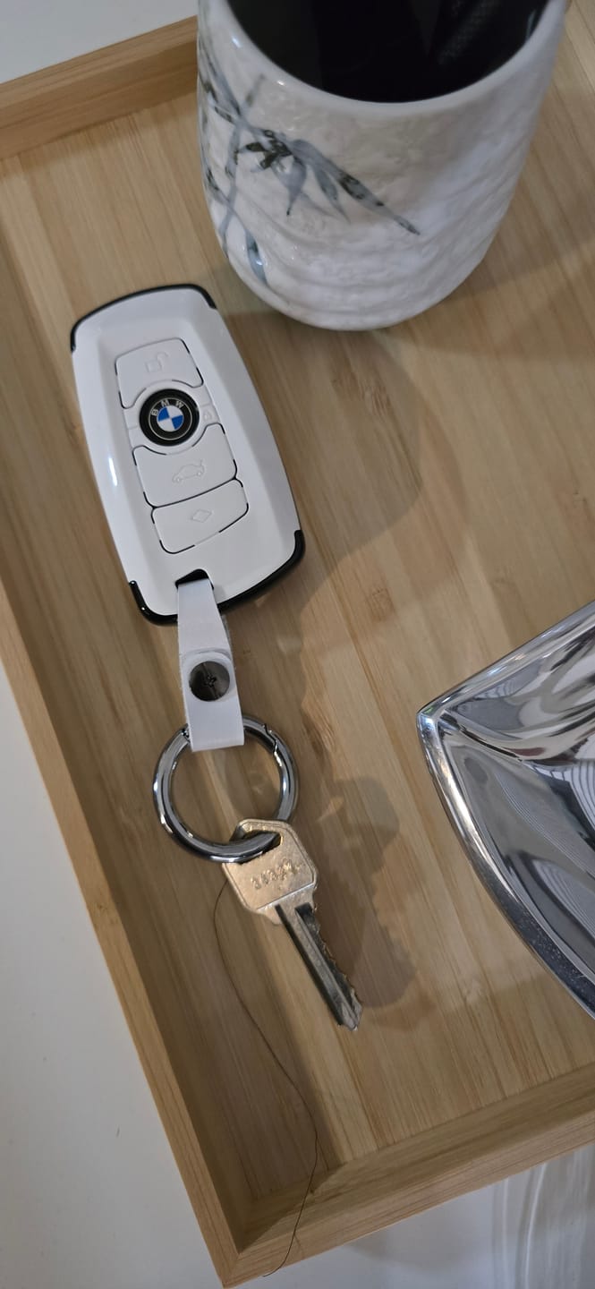 Customer photo review of BMW WHITE KEY COVER CASE