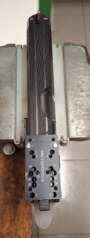 Customer photo review of Vector Optics SCFRM-21 Universal Montageplatte für CZ Shadow, Shadow 2 und SP-01