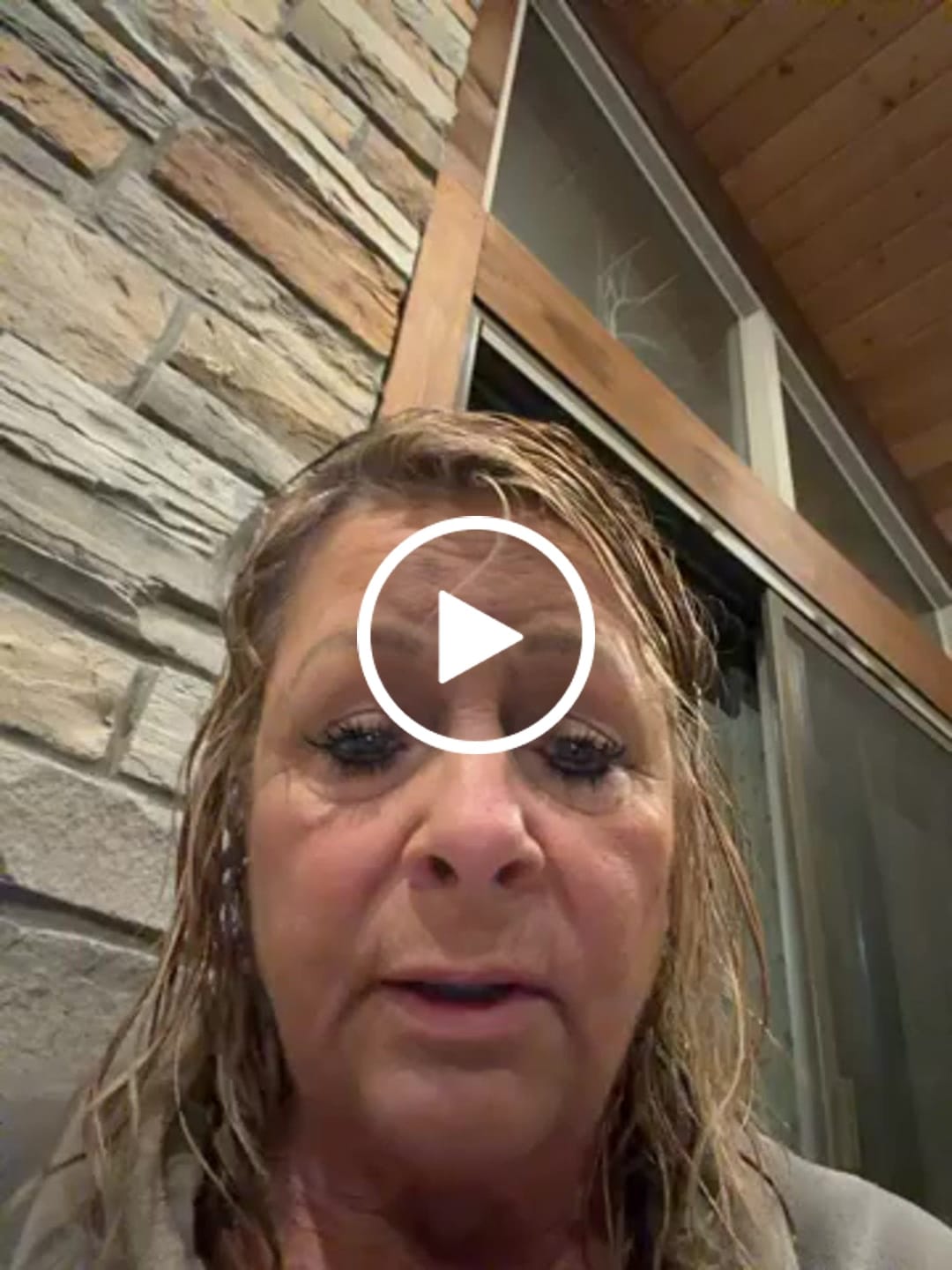 Customer video review of Blue Razz Ice - MTRX 12000