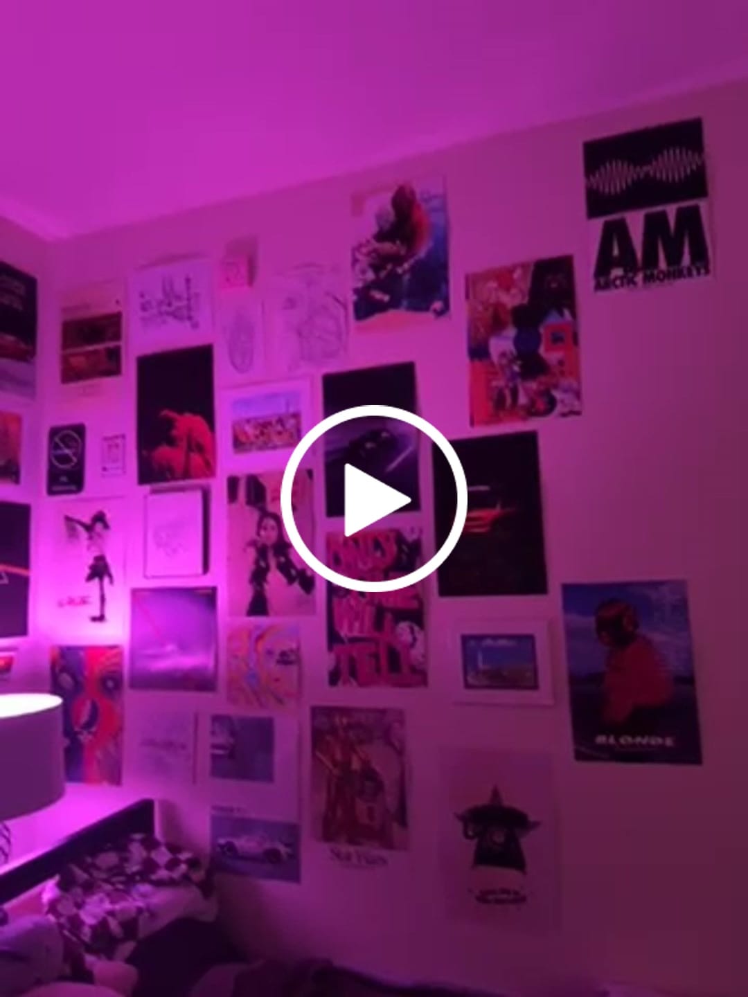 Customer video review of Breaking Bad // Walter White 'Crystal Money' Painting Poster