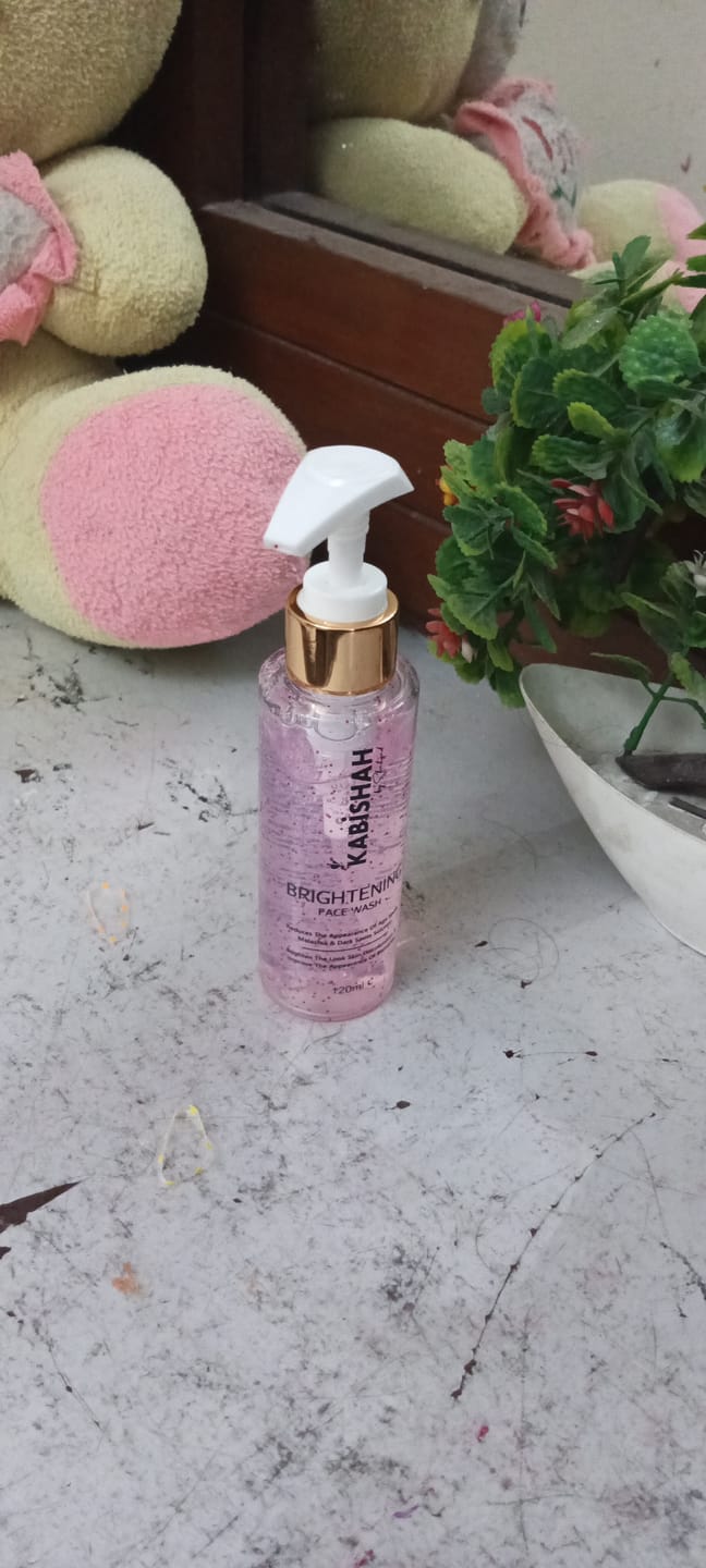 Customer photo review of LuminaBright Whitening Face Wash