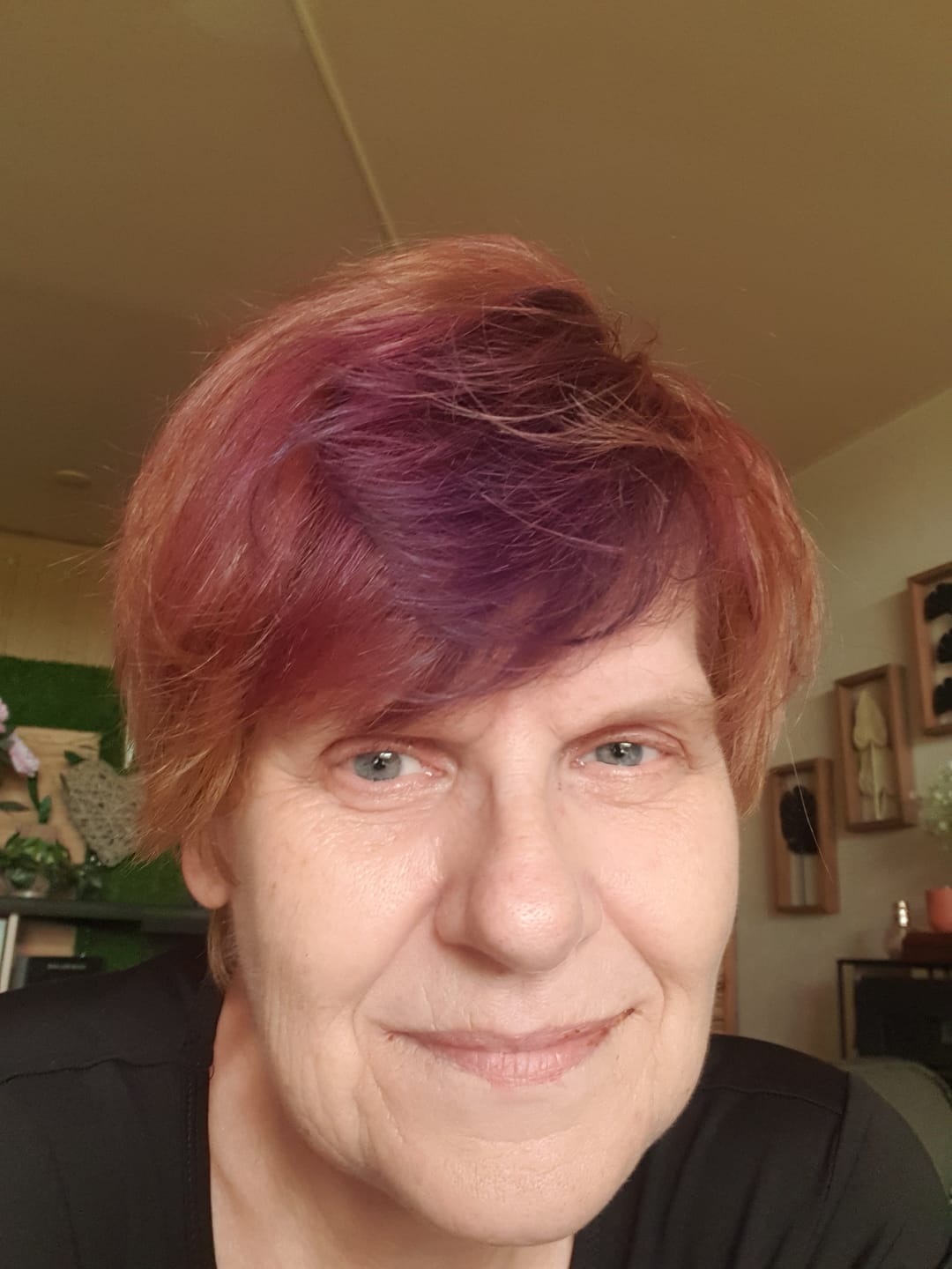 Customer photo review of Mattie Violet Purple - Vegan Semi-Permanent Direct Dye Hair Color Cream 210 ml