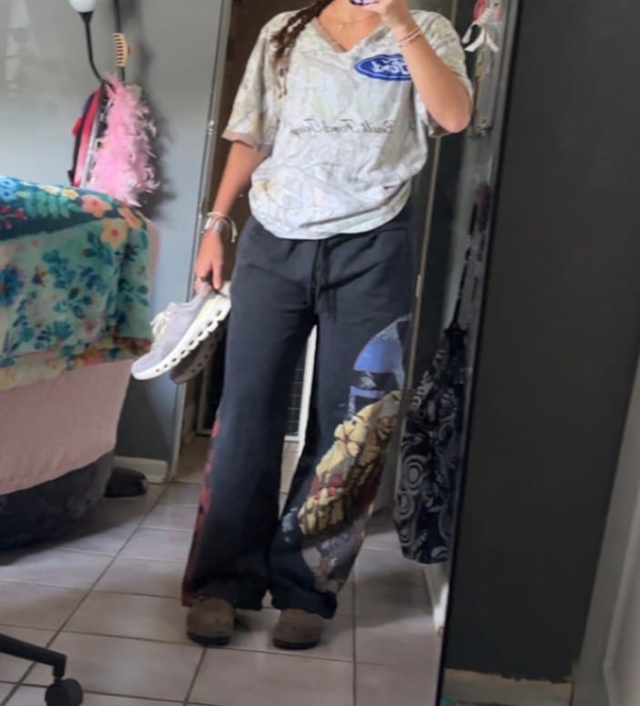 Customer photo review of 2128 - AOT©  x YLA Baggy Joggers
