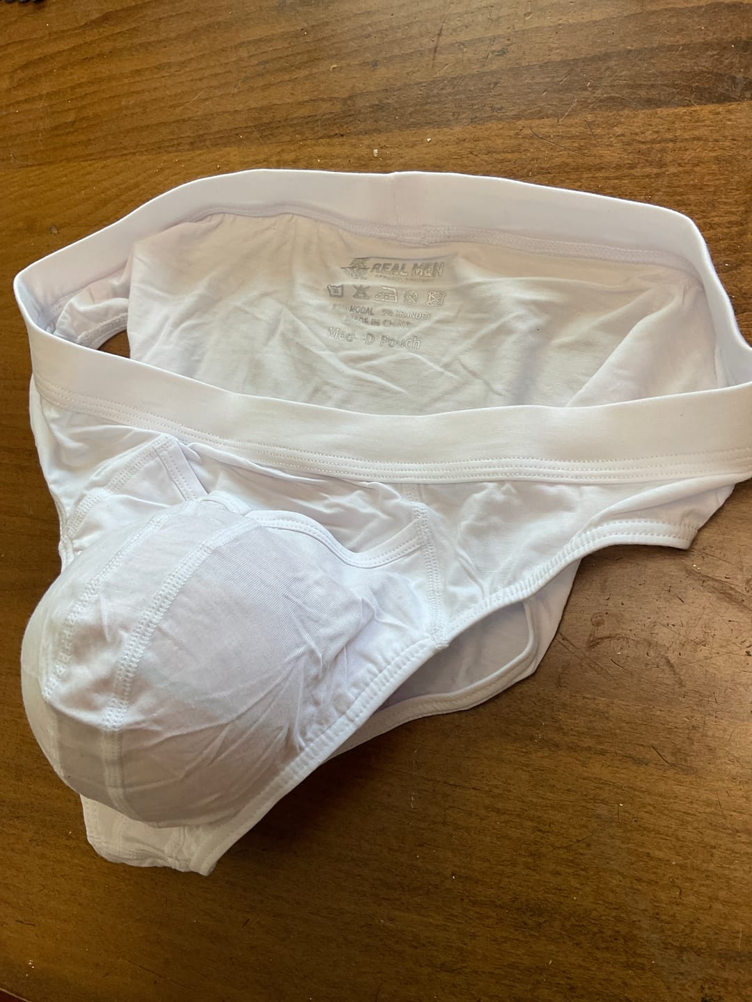 Customer photo review of Modal 0in Briefs V-Fly 3pk White