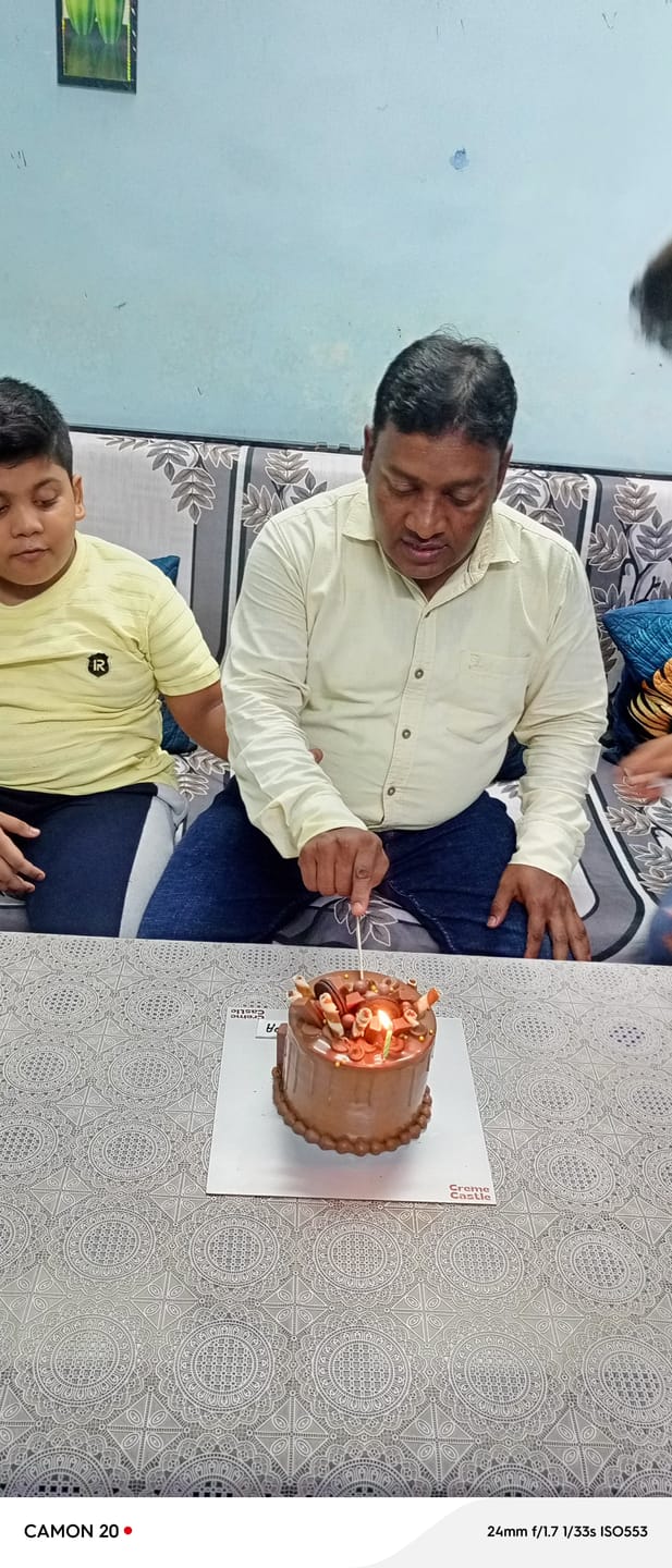 Customer photo review of Chocolate Indulgence Cake