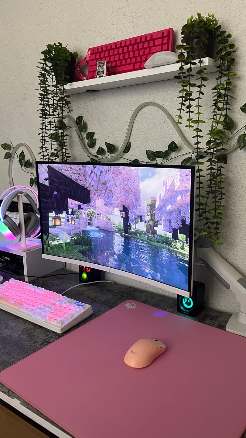 Customer photo review of Wraith Ace Series Poron Mousepad