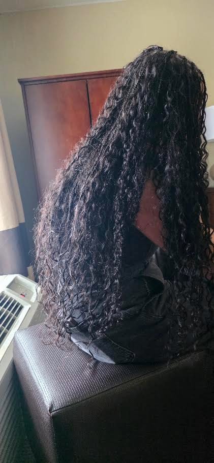 Customer photo review of Spanish Curl Human Crochet Hair