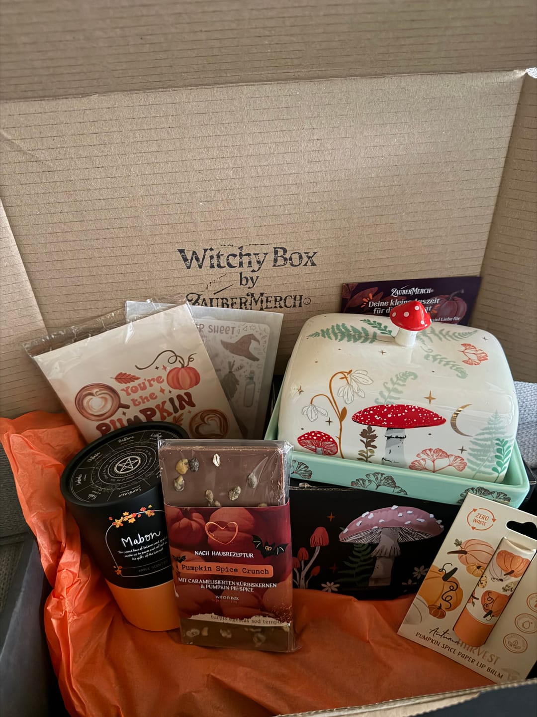 Customer photo review of Witchy Box September (Monatlich wechselnd & limtiert)
