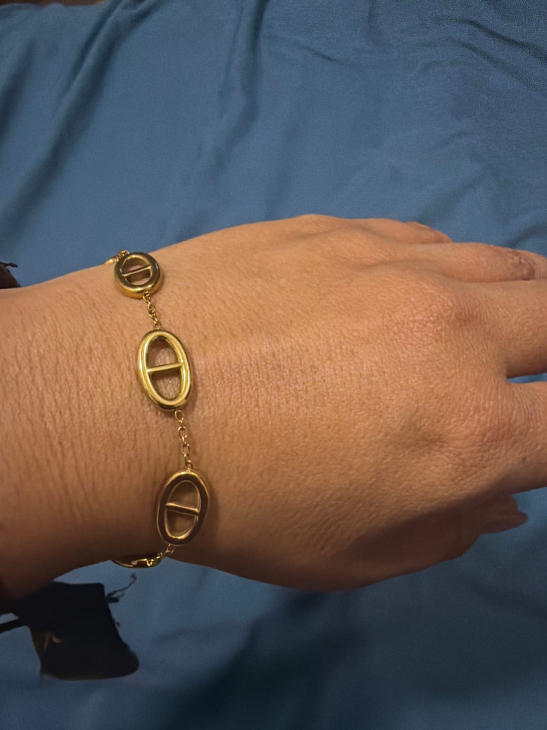 Customer photo review of Pulsera Christian