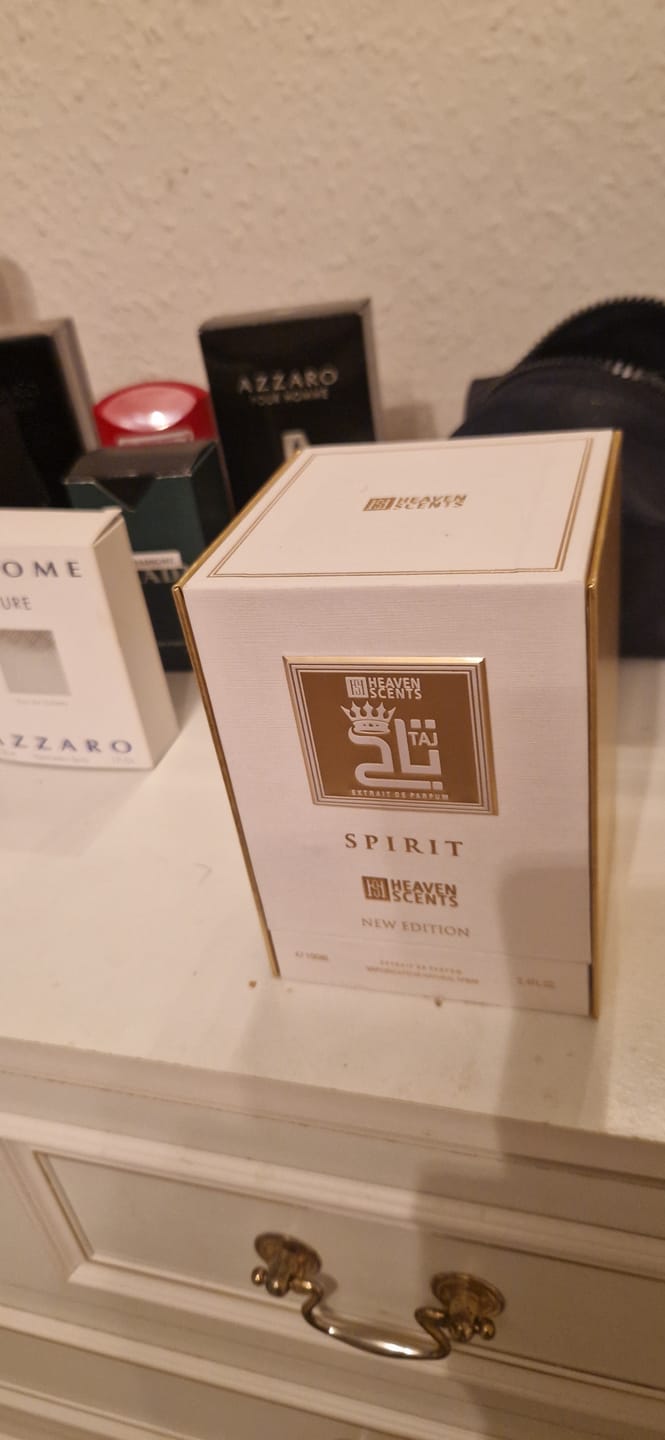 Customer photo review of White TAJ Perfume 100ml