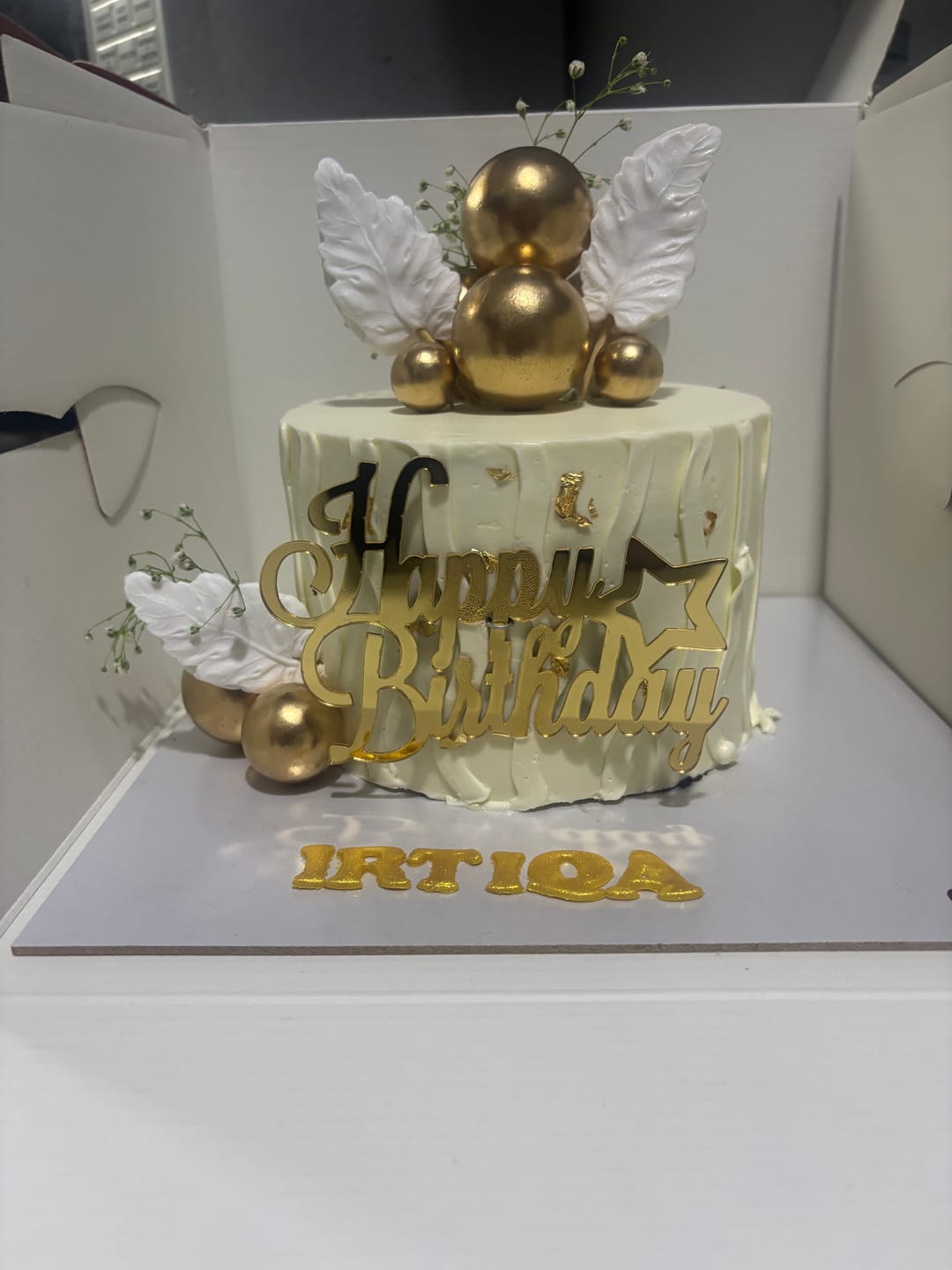 Customer photo review of Customized Flower Cake