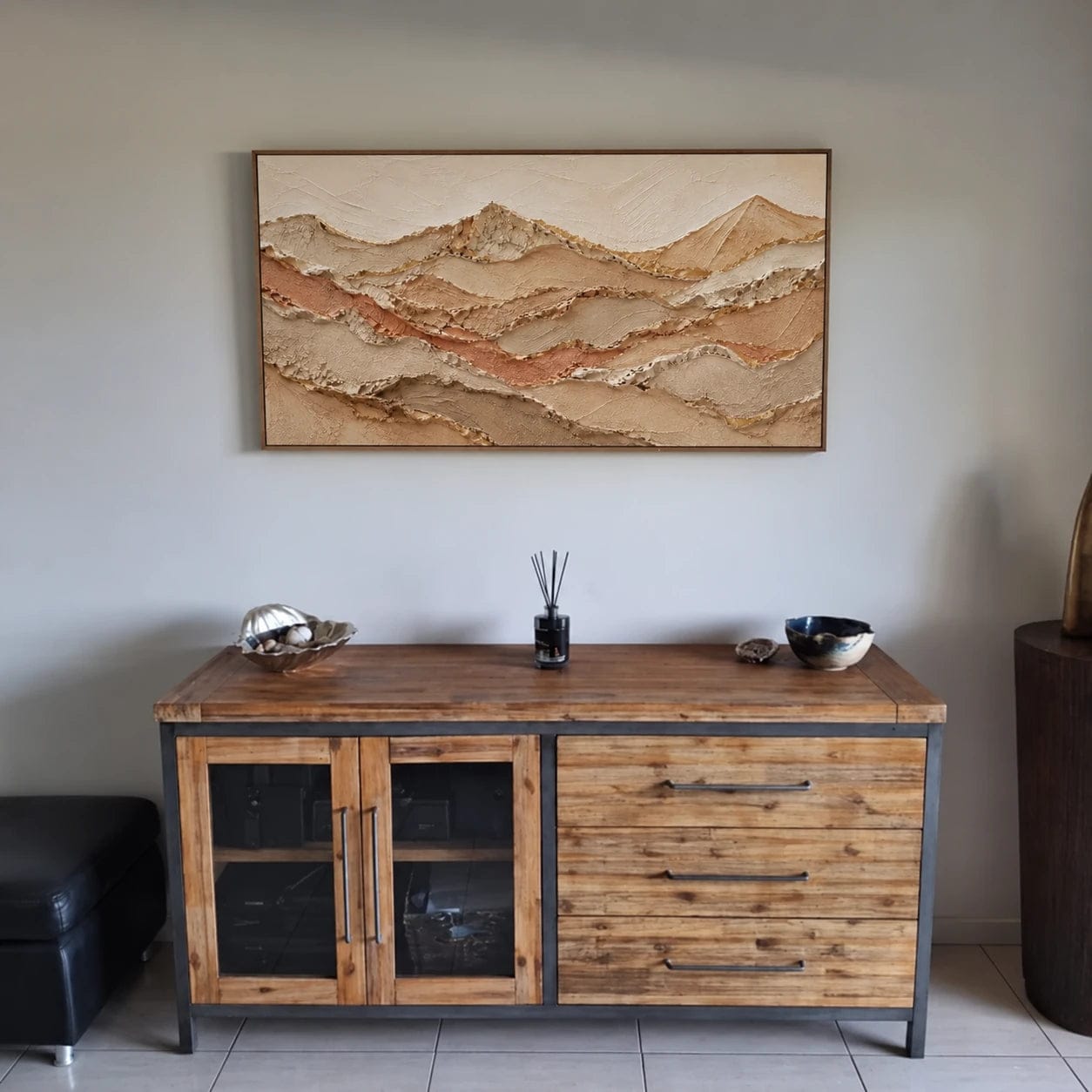 Customer photo review of Textured & Impasto Art｜Gilded Desert Ranges