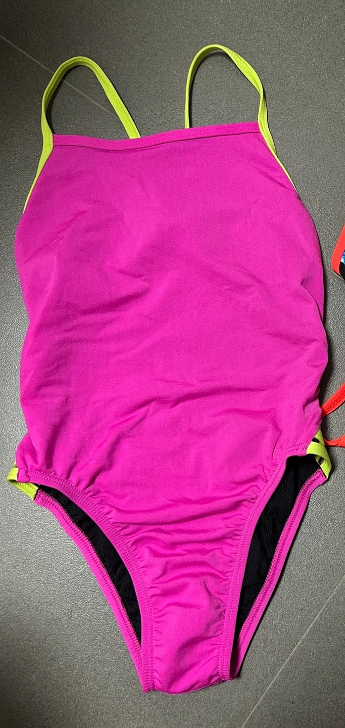 Customer photo review of ZAMBIA ONE PIECE - Orchid|Kiwi