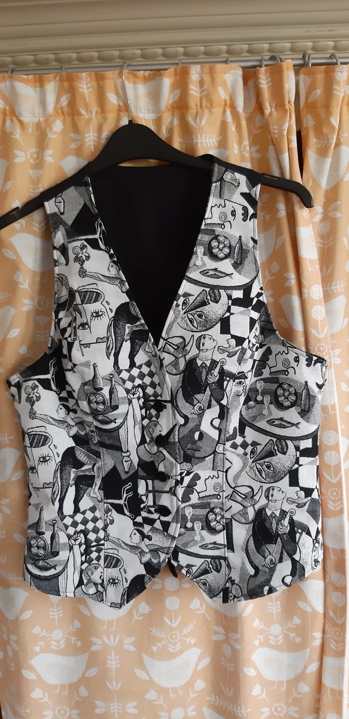 Customer photo review of Black and White Abstract Print Tapestry Fabric