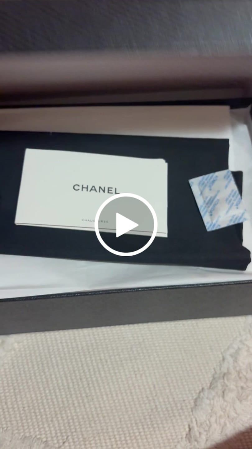 Customer video review of Chanel 2026 Ballet Flat Lambskin And Suede 907860