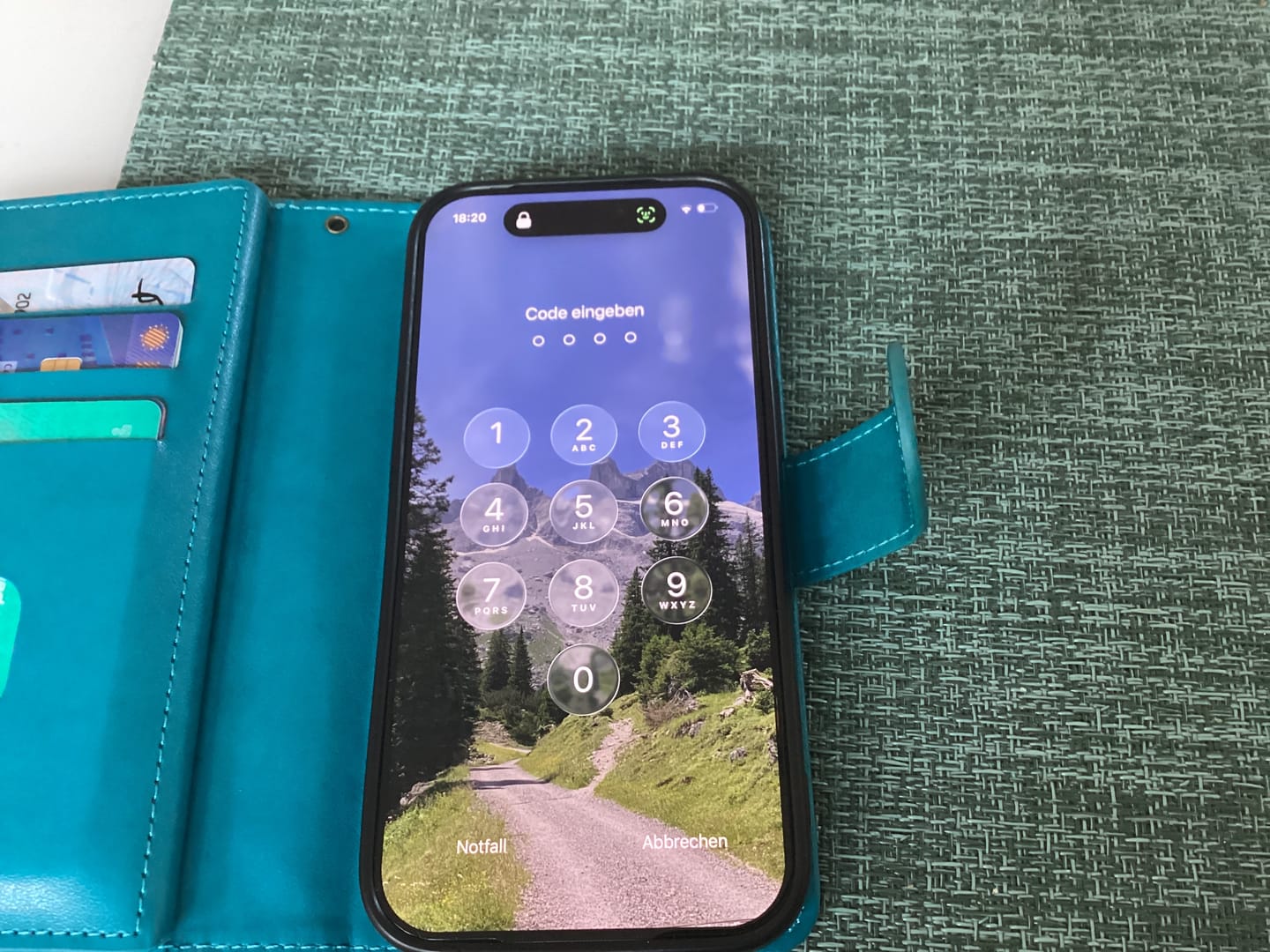 Customer photo review of 3 in 1 Schutzfolie - iPhone