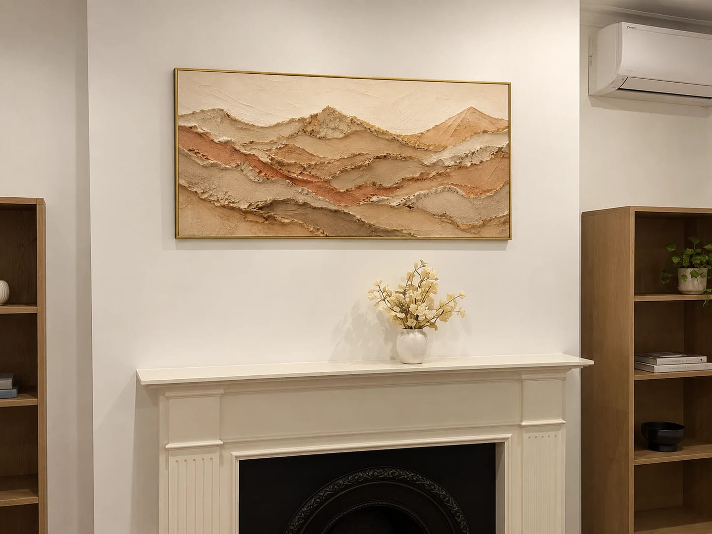 Customer photo review of Textured & Impasto Art｜Gilded Desert Ranges