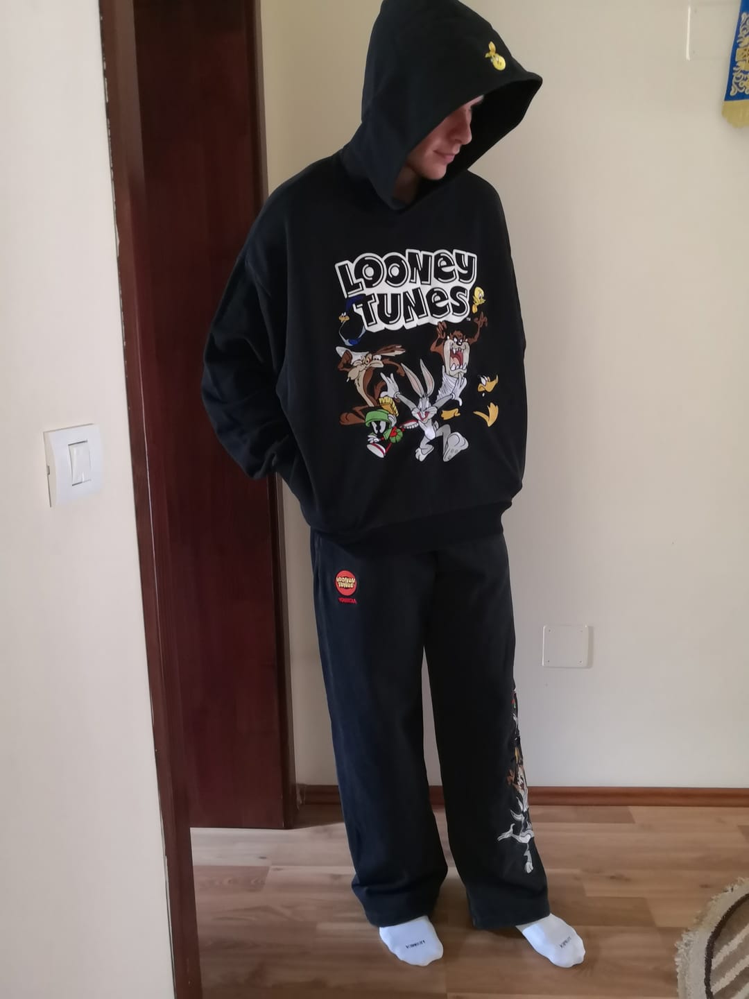 Customer photo review of 2183 - Looney Tunes Squad Sweats