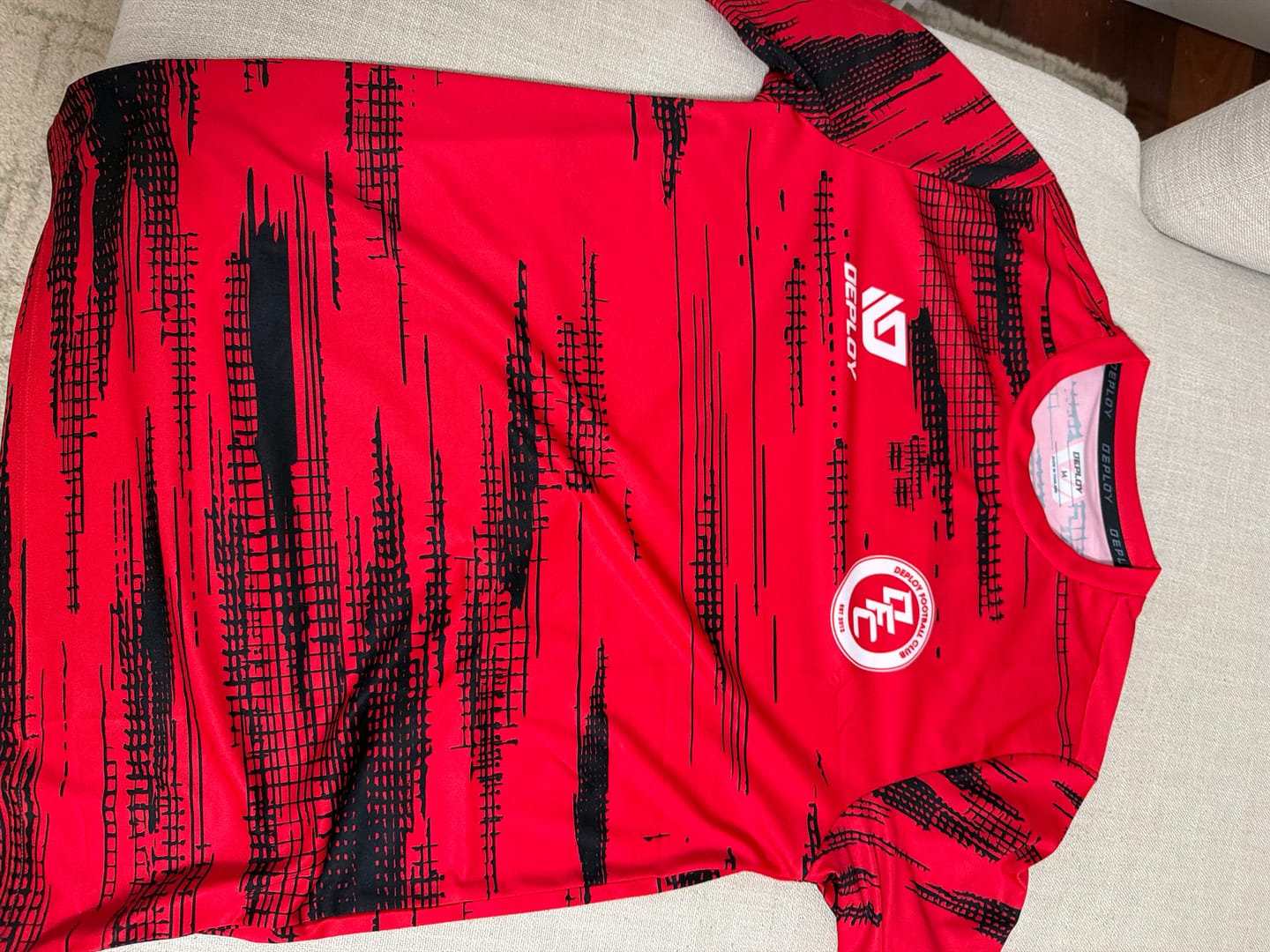 Customer photo review of Distort Jersey - Red