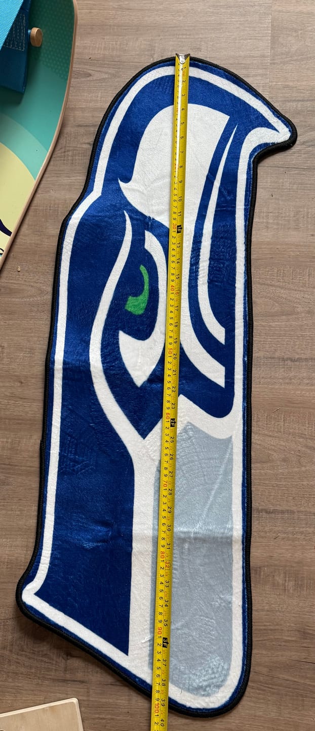 Customer photo review of Seattle Seahawks Logo Rug