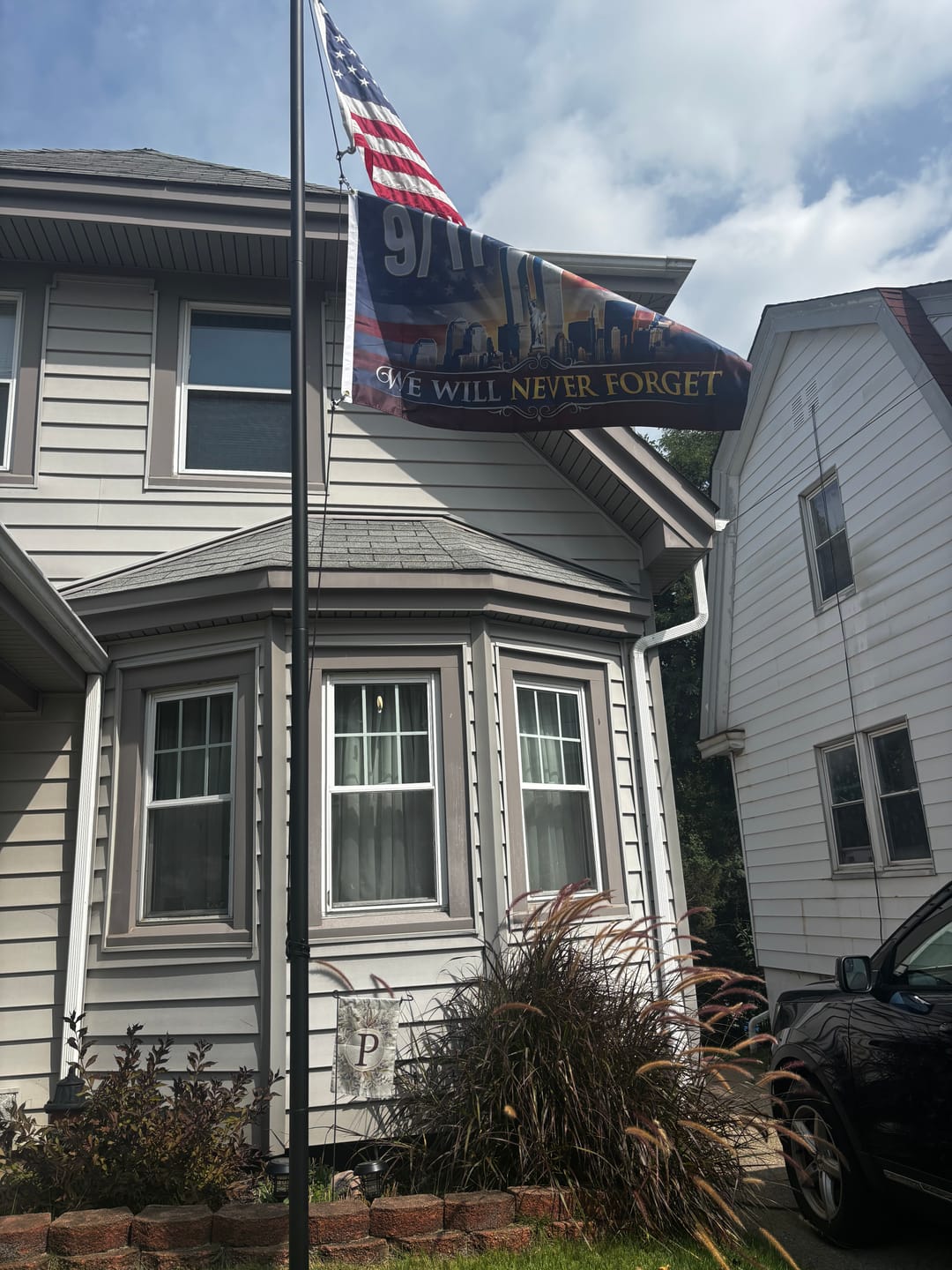 Customer photo review of 9/11 We Will Never Forget Eagle Flag