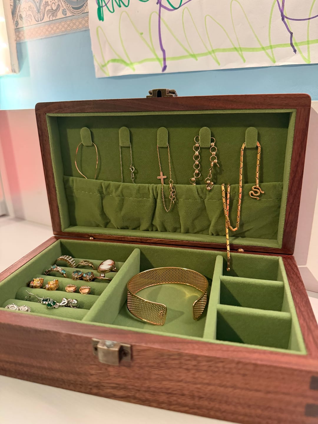 Customer photo review of Emerald Minimalist Walnut Jewelry Box