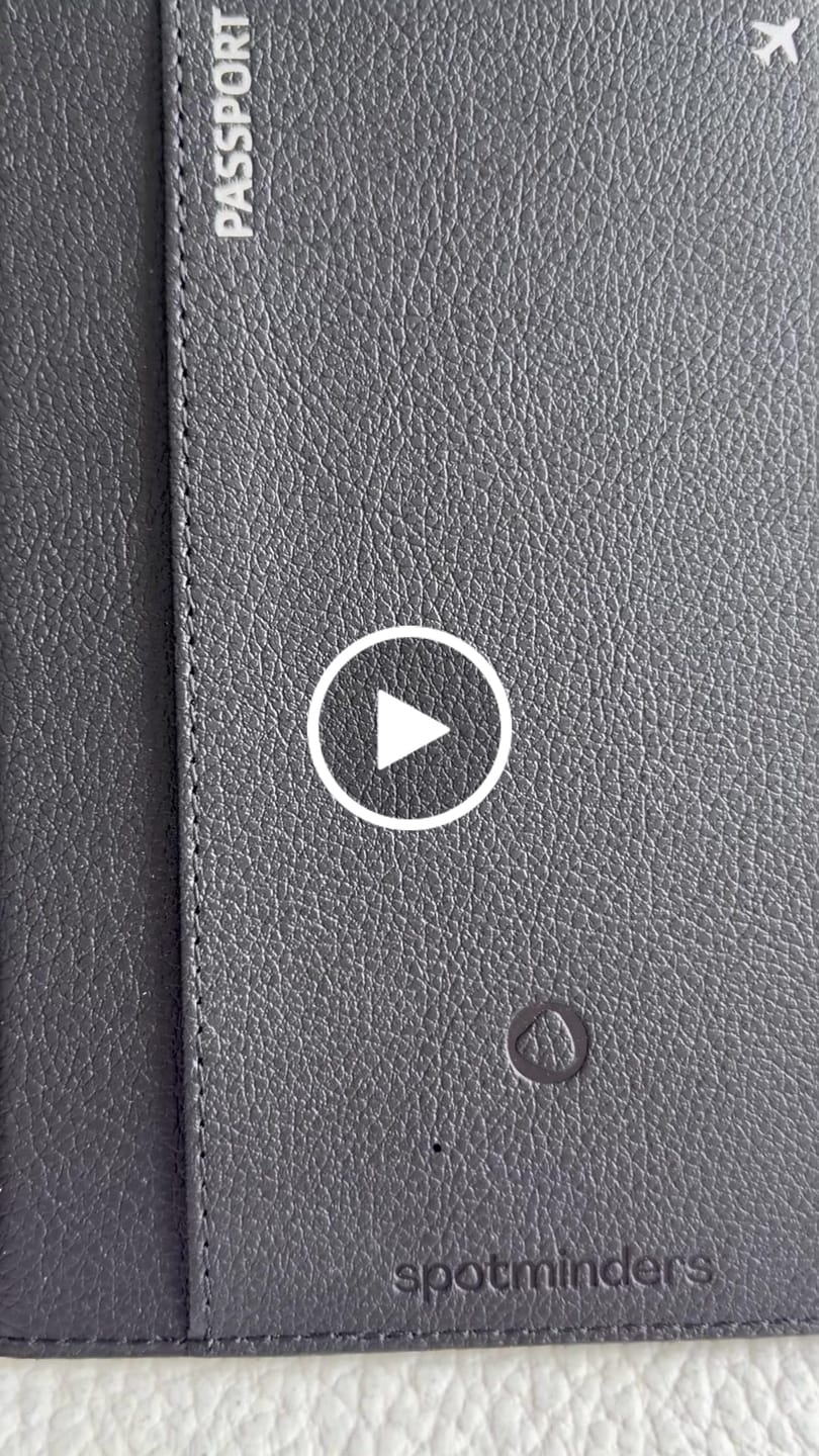 Customer video review of Passport Holder Air
