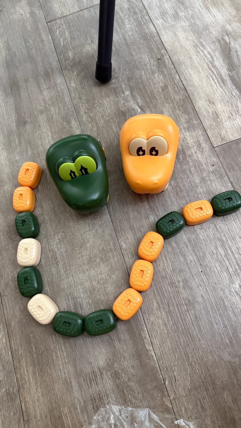 Customer photo review of Snake Rumble – RC Snake Bean Chase Game