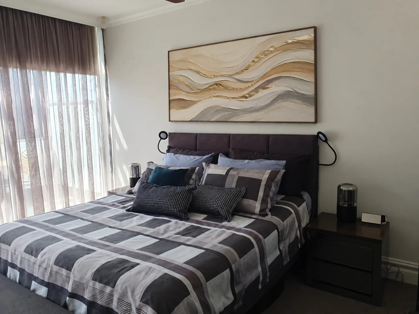 Customer photo review of Textured & Impasto Art｜Golden Sand Currents