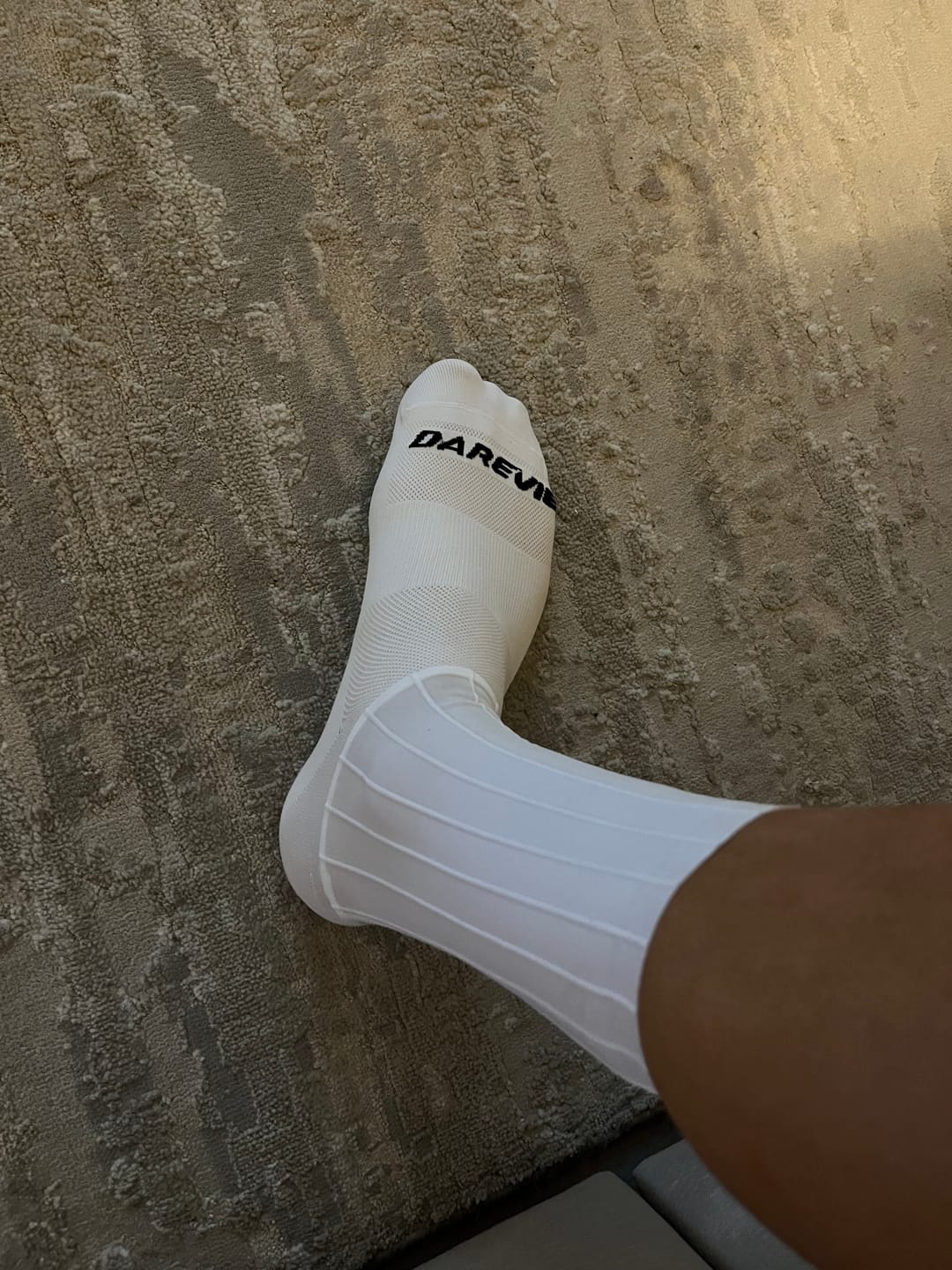Customer photo review of AERO SOCKS - WHITE