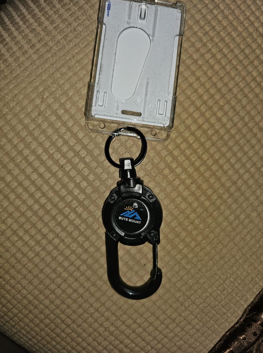 Customer photo review of Pack Llaveros retractiles *Heavy Duty