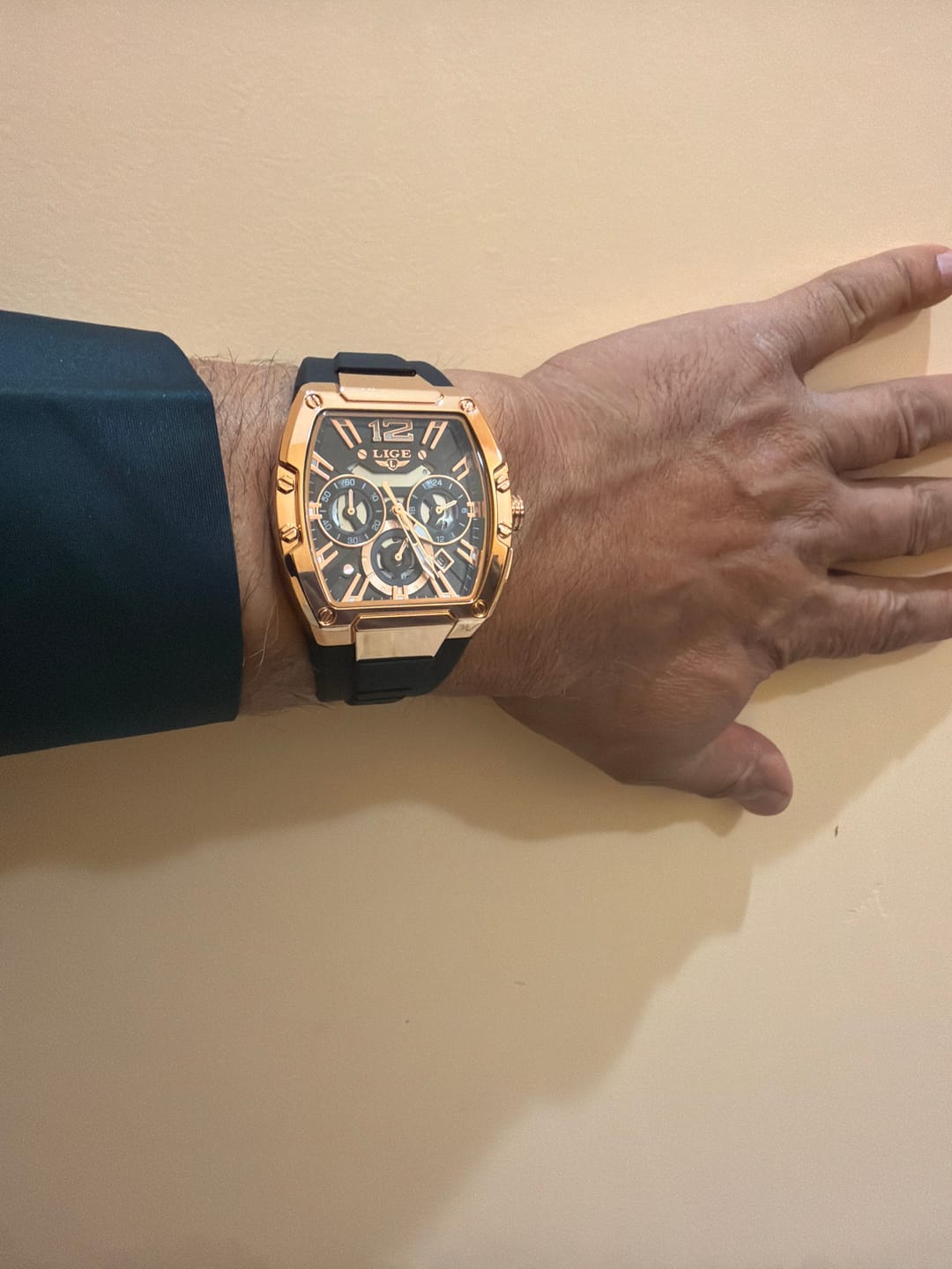 Customer photo review of The Titan