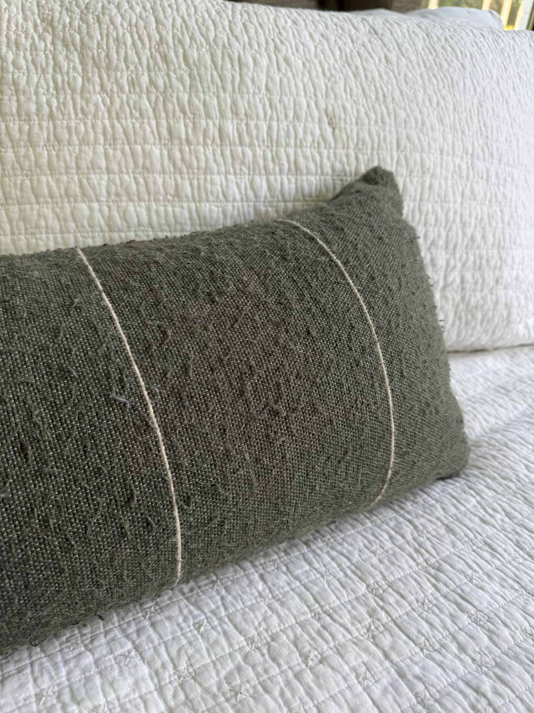 Customer photo review of Wren in Moss - Lumbar 12x20" | 12x26" | 12x40"