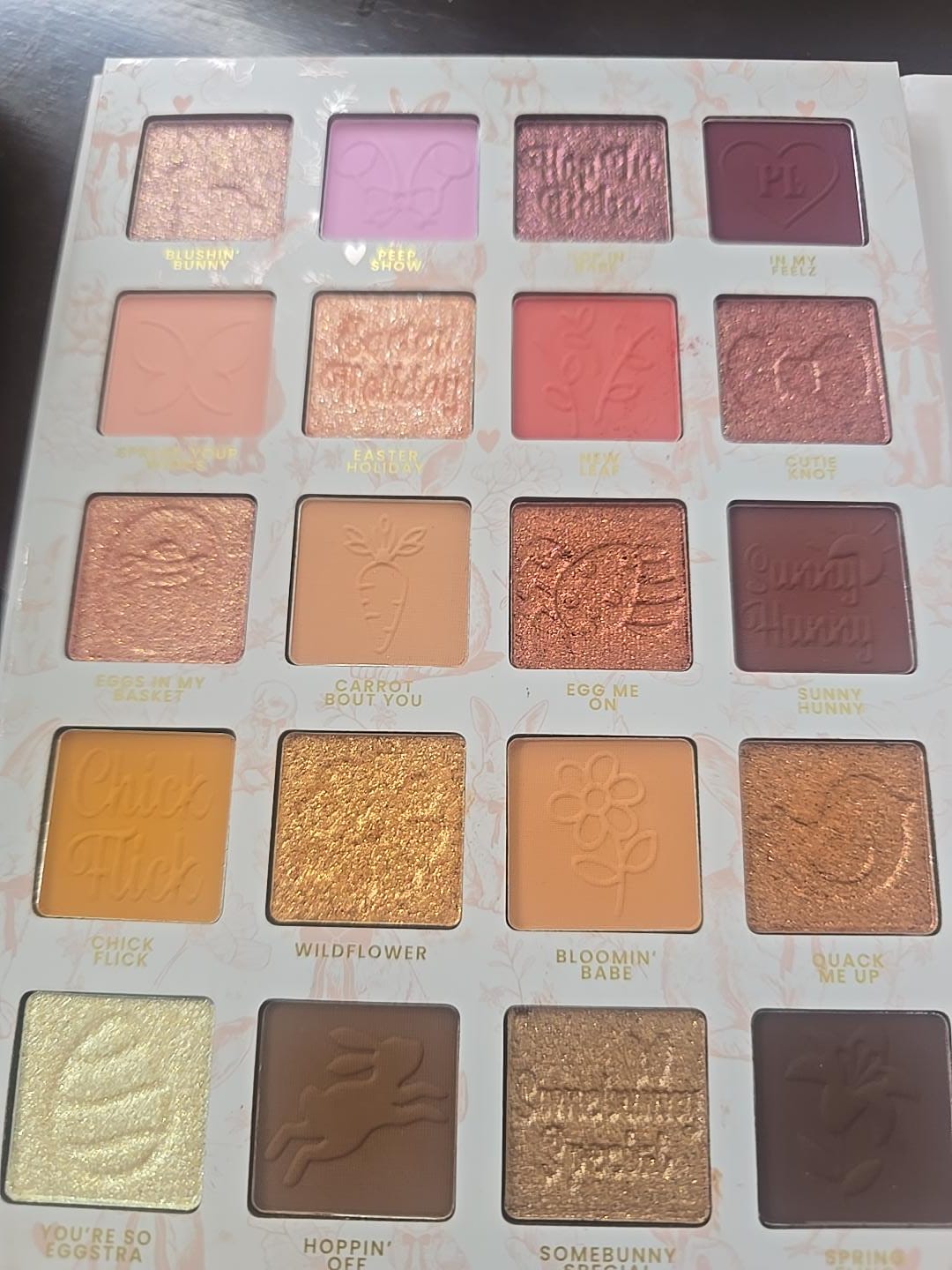 Customer photo review of Somebunny Loves You Makeup Set